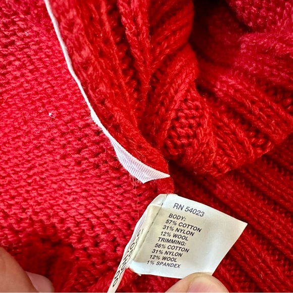 GAP Crewneck Sweater - Picture 4 of 4